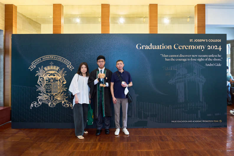 Grad 2024 - 054